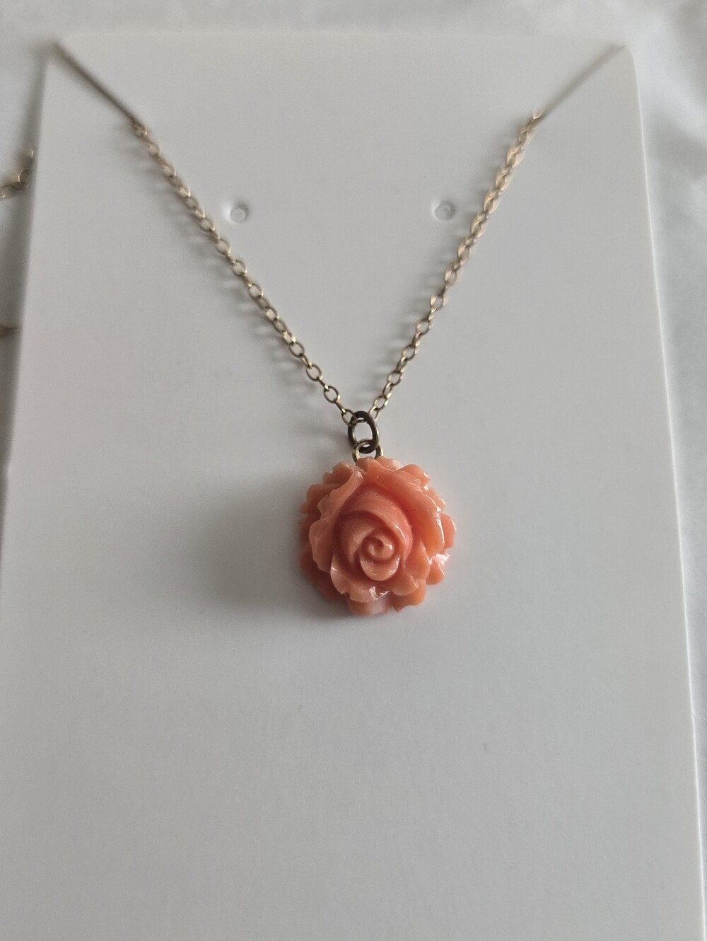 Vintage 12K Gold Filled Carved Pink Coral Rose Pendant Necklace Angel Skin